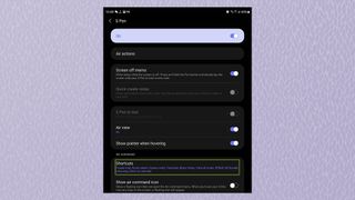 S Pen kısayol menüsünü gösteren Samsung Galaxy Z Fold3 ekran görüntüsü