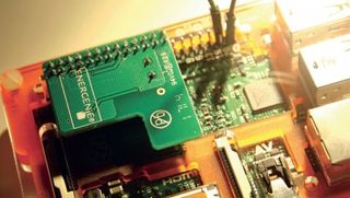 Raspberry Pi ile otomatik giriş ışıkları nasıl oluşturulur?