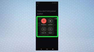 Güç kapatma menüsünü gösteren Android 12'den bir ekran görüntüsü