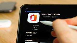 Google Play Store'da Microsoft Office'i gösteren resim