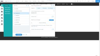 Wix'in web sitesi oluşturucusu kullanımda, site menüsü seçili