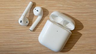 AirPods nasıl daha yüksek sesle yapılır?