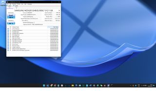 Ekranda Crystaldisk Info uygulamasıyla Windows 11