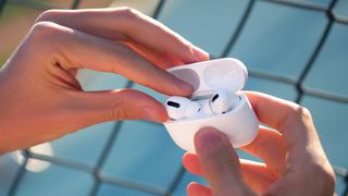 AirPods ve AirPods Pro nasıl sıfırlanır