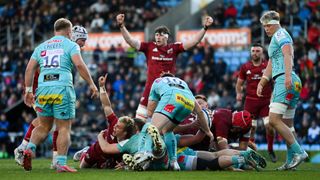 Exeter Chiefs ve Munster arasında oynanan Heineken Şampiyonlar Kupası Son 16 Turu ilk maçı