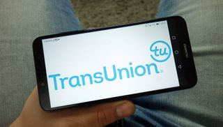 TransUnion ile kredinizi nasıl dondurabilirsiniz?