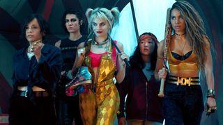 Rosie Perez, Mary Elizabeth Winstead, Margot Robie, Ella Jay Basco ve Jurnee Smollett-Bell, çıkış sırasına göre sekizinci DC filmi Birds of Prey'de