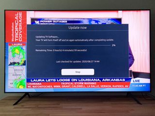 Samsung TV'de sistem yazılımı nasıl güncellenir