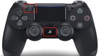 PS düğmesi ve SHARE düğmesi vurgulanmış bir DualShock 4 kontrol cihazı