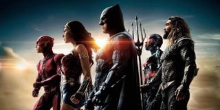 Sırasıyla DC filmlerinde tuhaf bir yere sahip olan Zack Snyder'ın Justice League filminde The Flash, Wonder Woman, Batman, Cyborg ve Aquaman