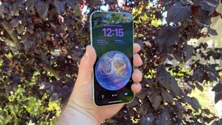 iOS 16'da iPhone kilit ekranınızı nasıl özelleştirebilirsiniz?